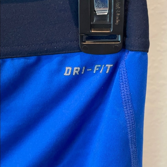 Nike Dry Fit Leggings - Picture 3 of 4